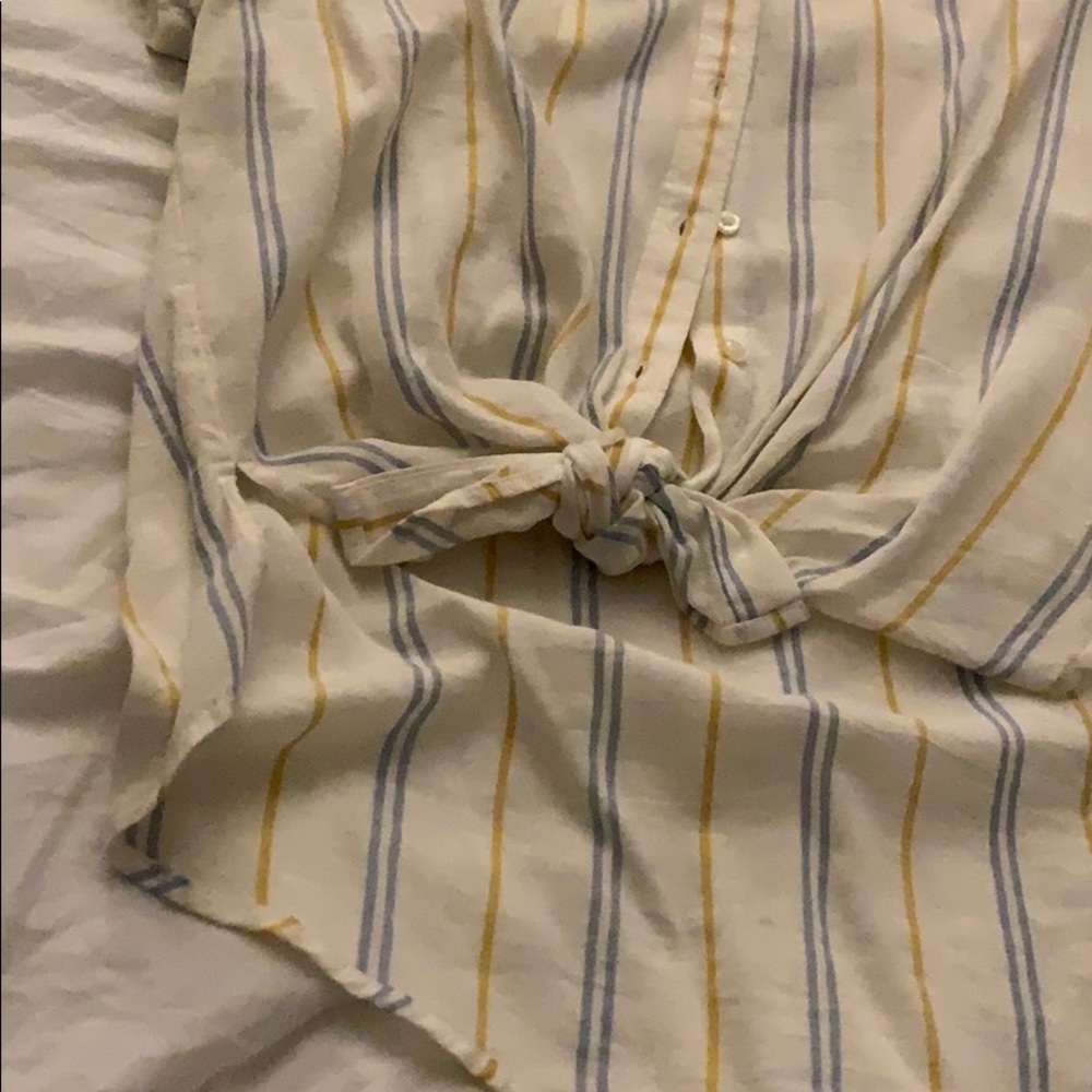 Top - Picture 3 of 3